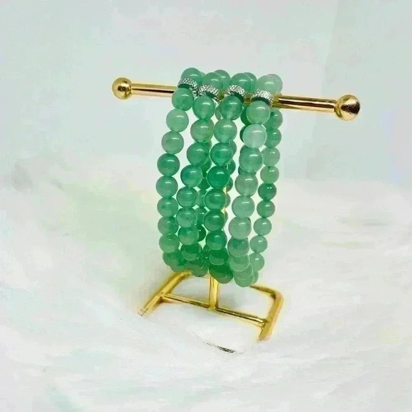 Natural Green Aventurine Beaded Bracelet - Picture 3 of 7